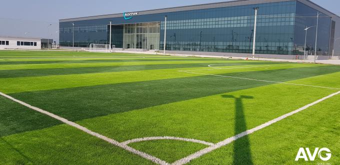 Top Haddeleme için İyi Sertlik 45mm Yükseklik Futbol Suni Çim Çok Yönlü 0