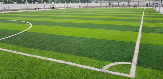 Çin 65mm futbol sentetik çim suni çim futbolu sahte çim Tedarikçi