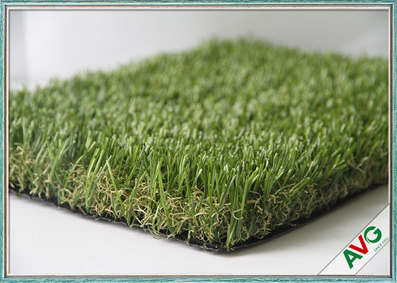 Çin 13000 Dtex Outdoor Artificial Grass / Artificial Turf / Fake Grass Apple Green Tedarikçi