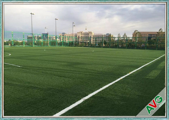 Çin Anti - UV Monofilament PE ile Yüksek Yoğunluklu Premium Futbol Sahası Suni Çim Tedarikçi