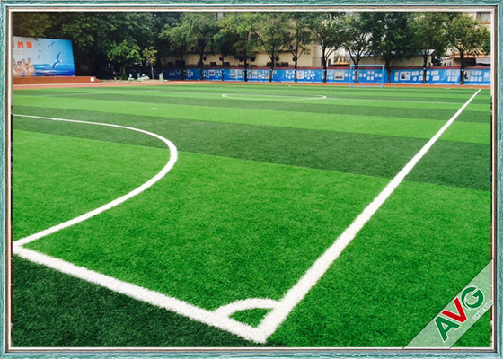 Çin ISO 14001 Football Synthetic Turf 13000 Dtex For Professional Soccer Field Tedarikçi