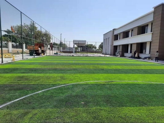 45mm Fabrika Sahası Suni Futbol Çim Futbol Çim Halı Satılık Tedarikçi